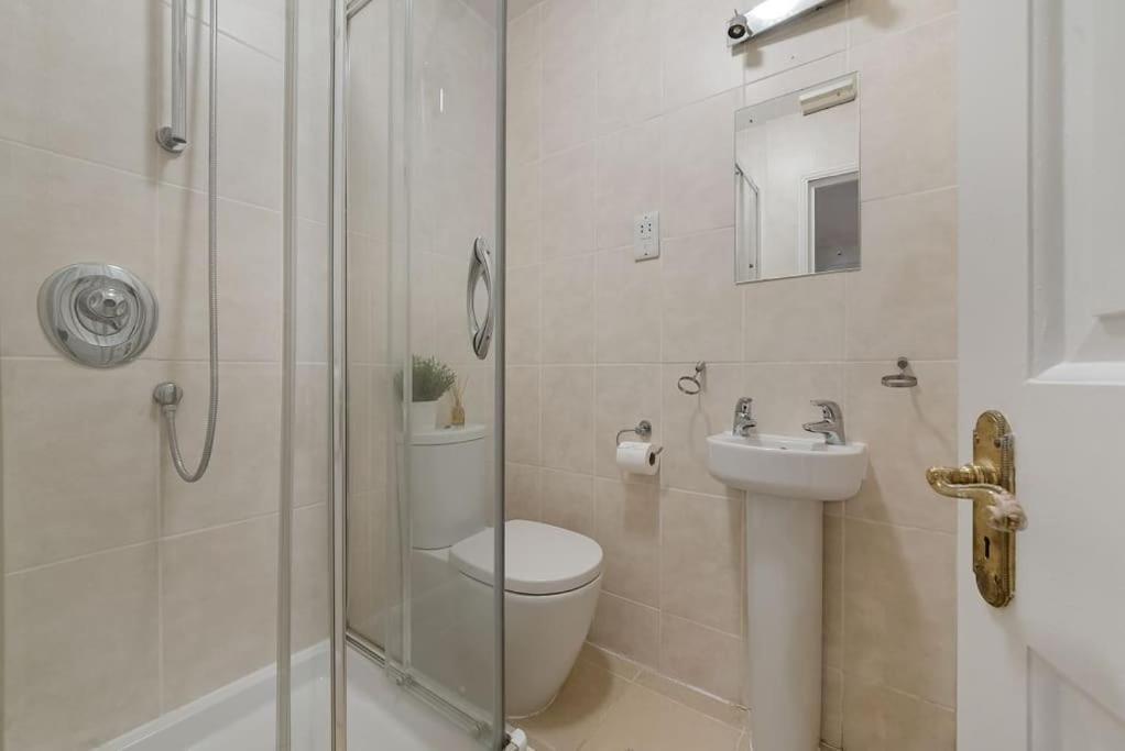 Knightsbridge Two Bed Apartment Londyn Zewnętrze zdjęcie